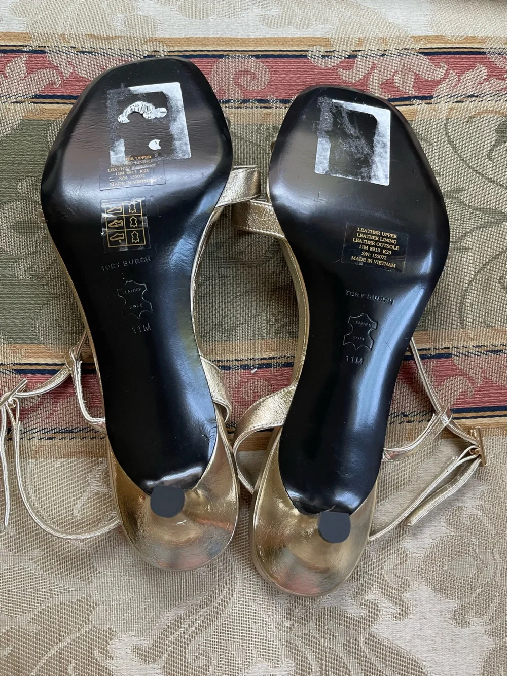 Tory Burch Strappy Metalic Leather Kitten Heel. Size 11 Women N7-18